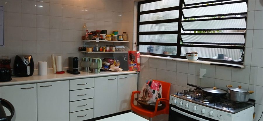 Foto REO1115064