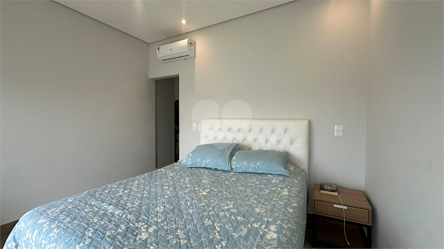 Foto REO1115069