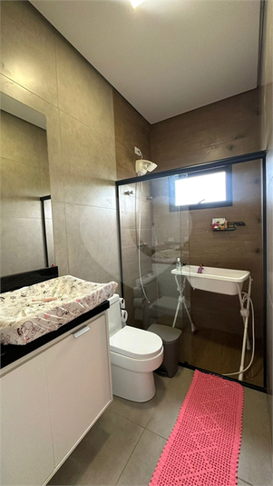 Foto REO1115069