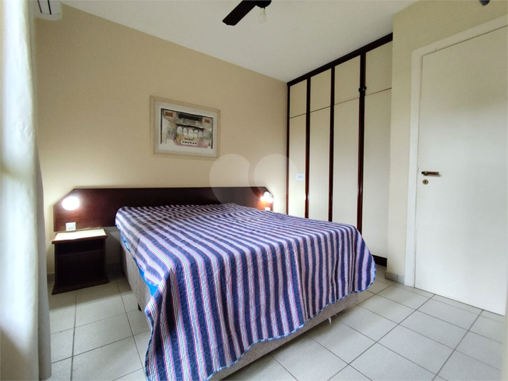 Foto REO1115071