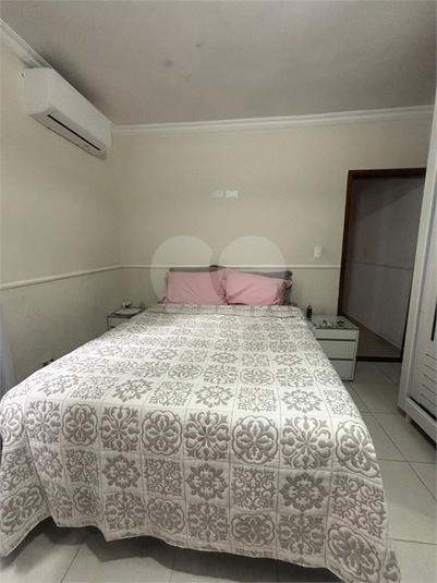 Foto REO1115077