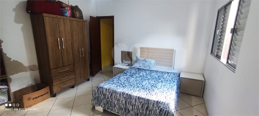 Foto REO1115078