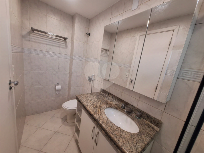 Foto REO1115079