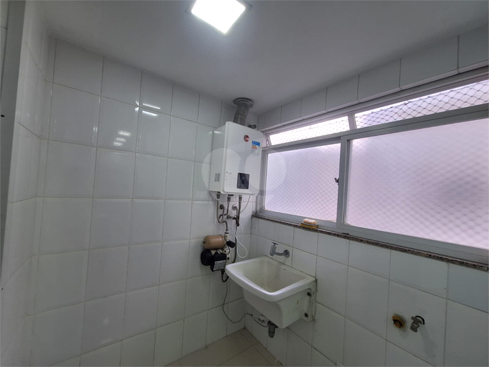 Foto REO1115079
