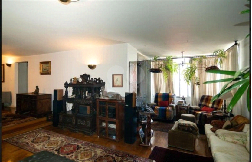 Foto REO1115080