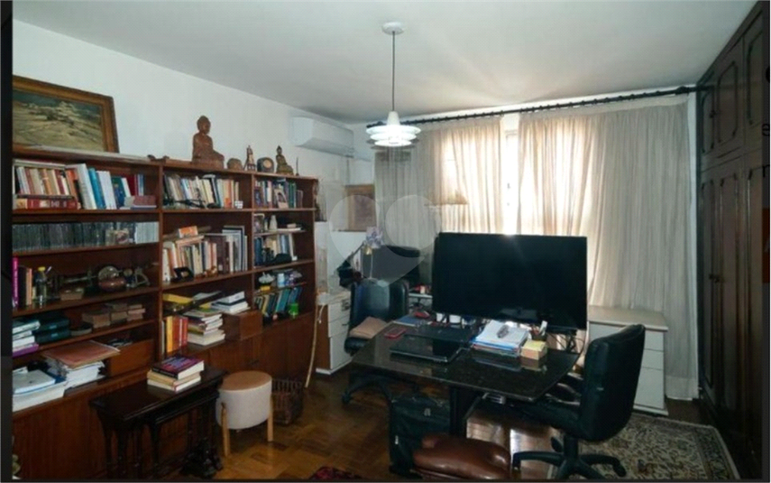 Foto REO1115080