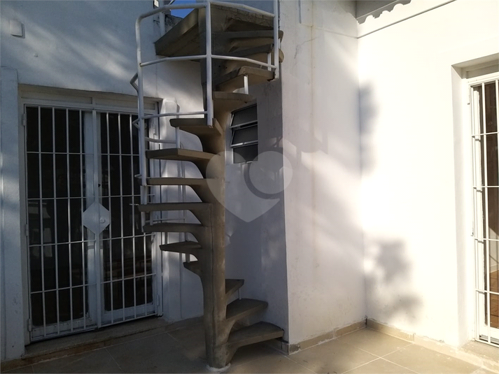 Foto REO1115081