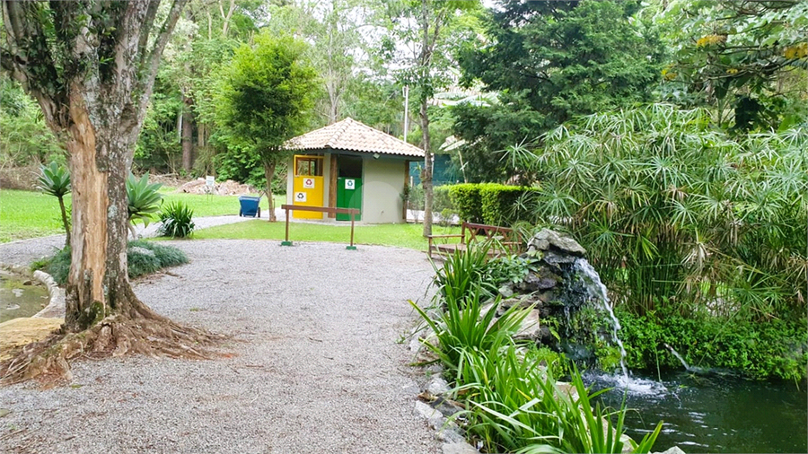 Foto REO1115085