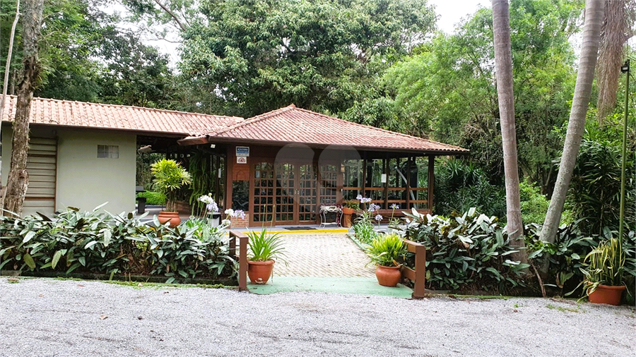 Foto REO1115085
