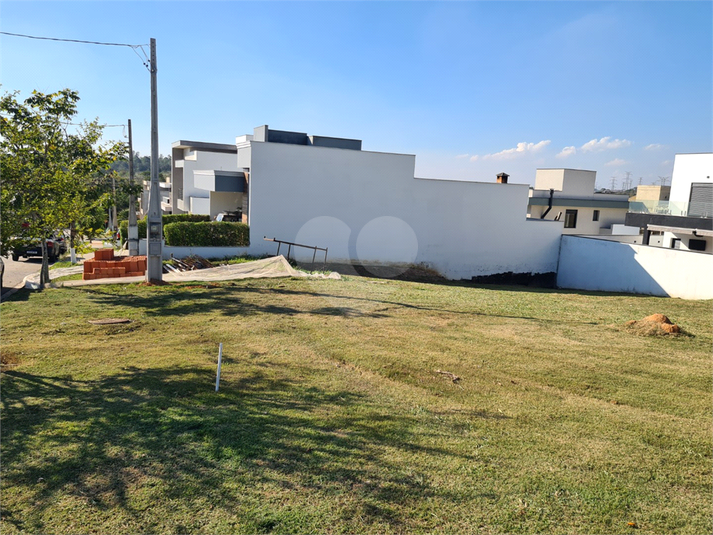 Foto REO1115097