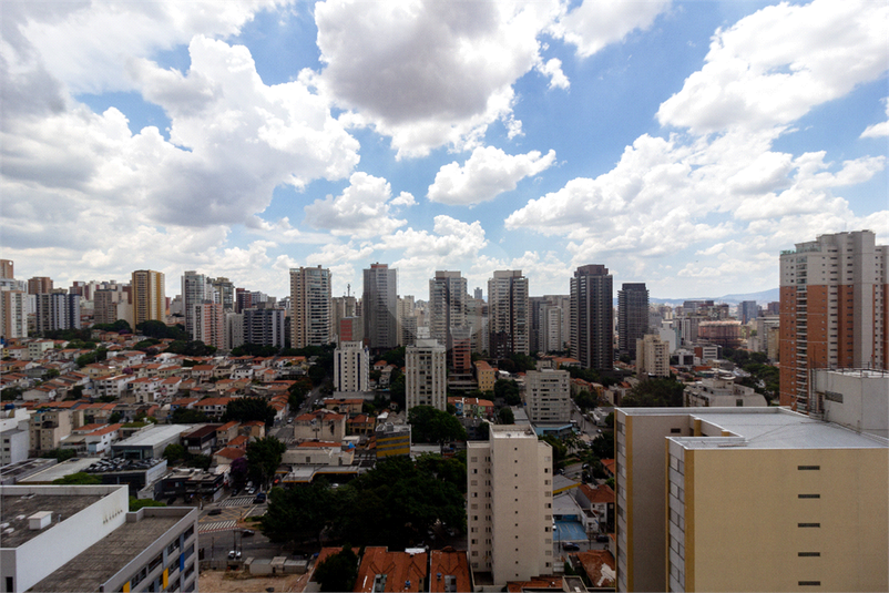 Foto REO1115115