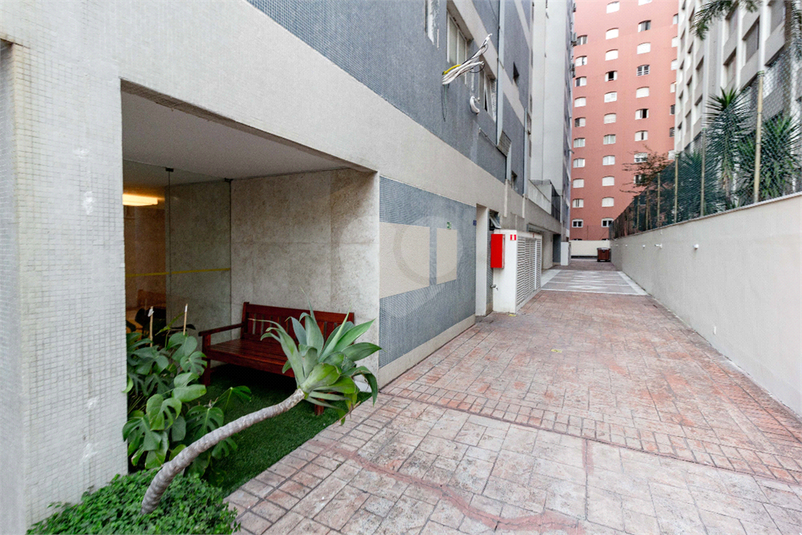 Foto REO1115117