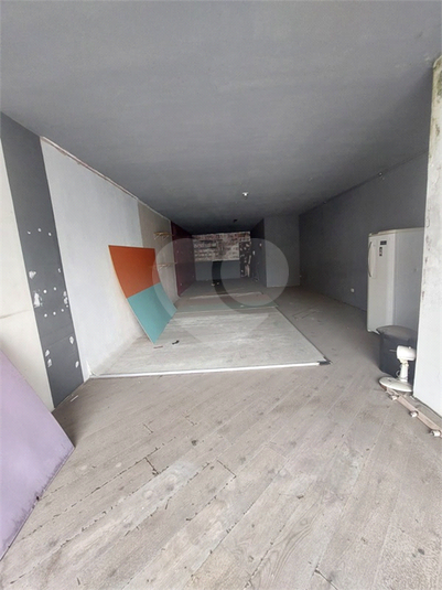 Foto REO1115136
