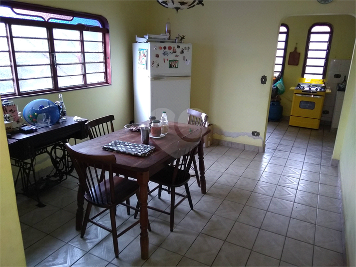 Foto REO1115143