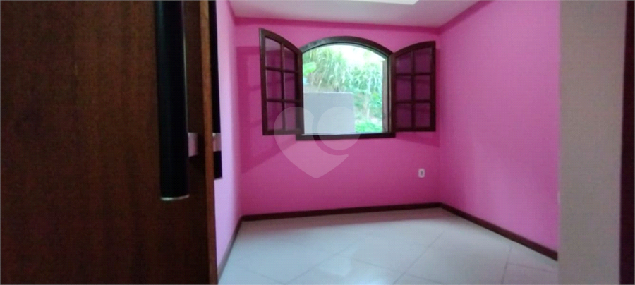 Foto REO1115146