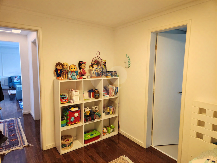 Foto REO1115161