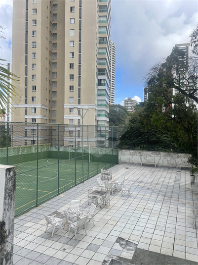 Foto REO1115162