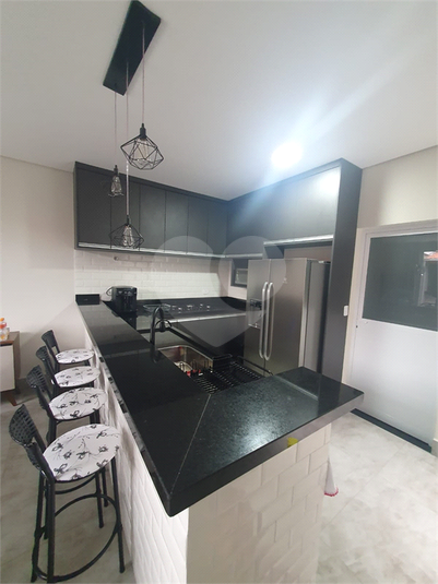 Foto REO1115167