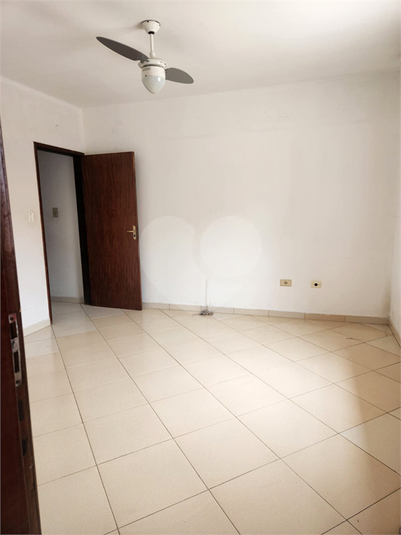 Foto REO1115170