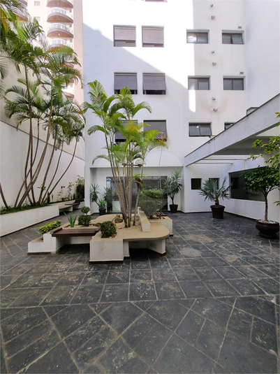 Foto REO1115180