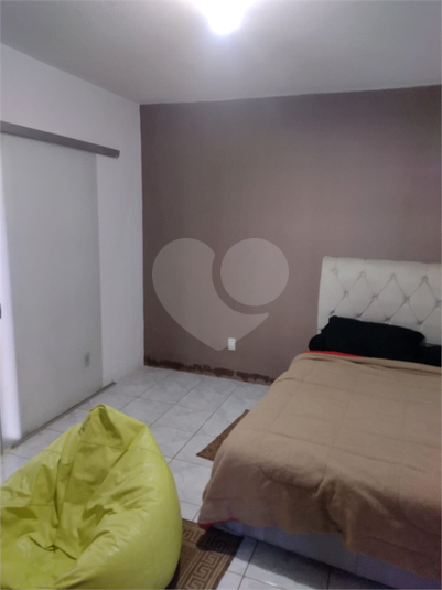 Foto REO1115199