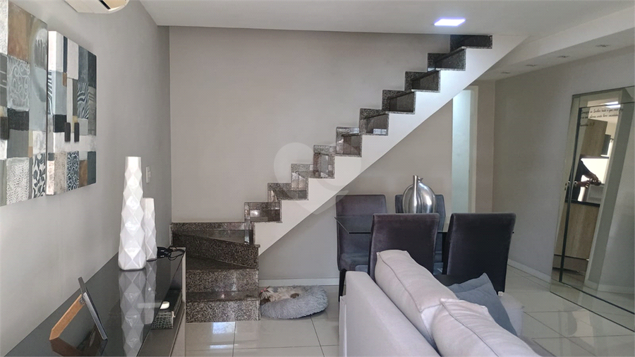 Foto REO1115214