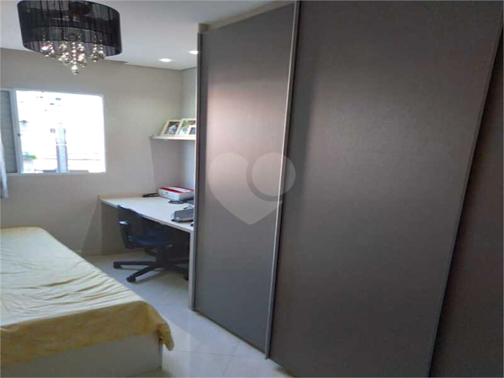 Foto REO1115227
