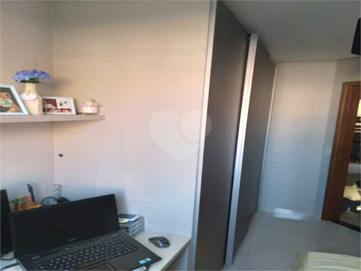 Foto REO1115227
