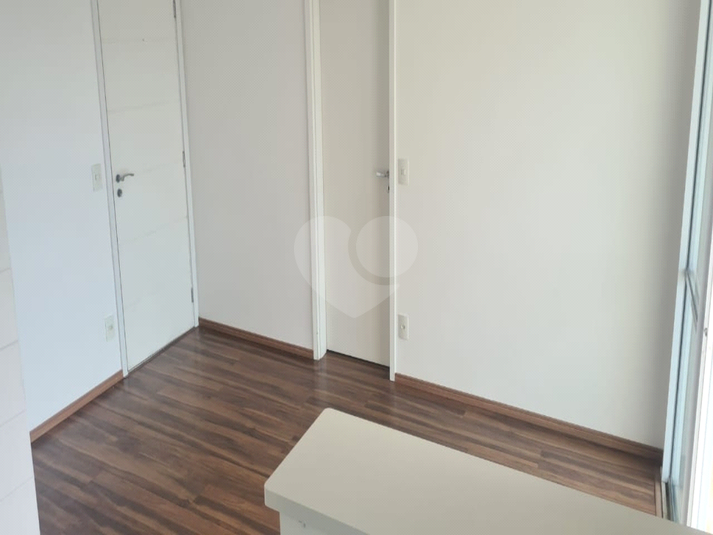 Foto REO1115235