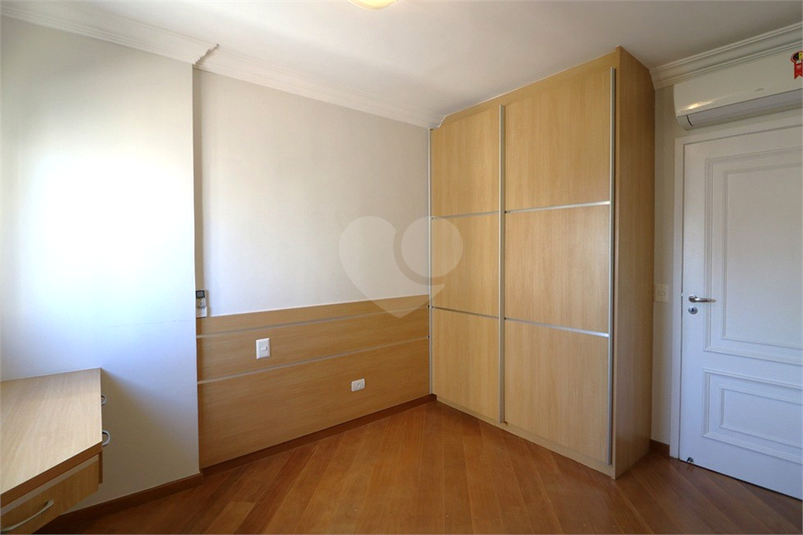 Foto REO1115259