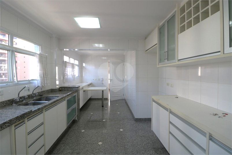 Foto REO1115259
