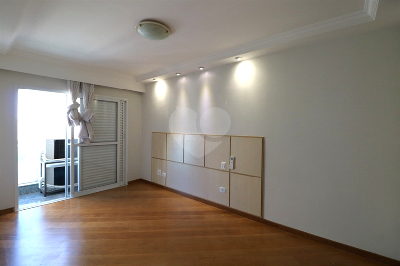 Foto REO1115259