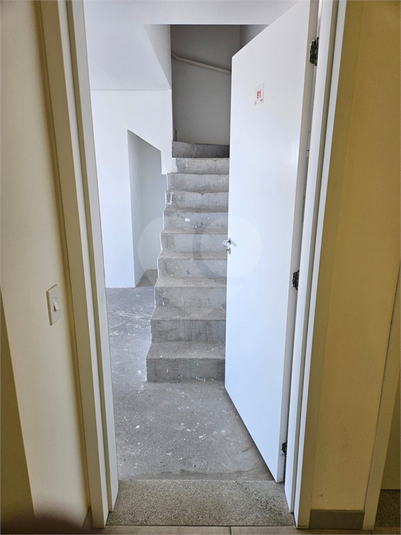 Foto REO1115264