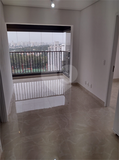 Foto REO1115265