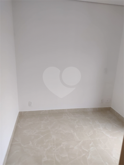 Foto REO1115265