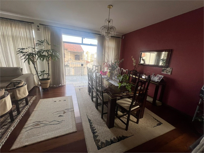 Foto REO1115272
