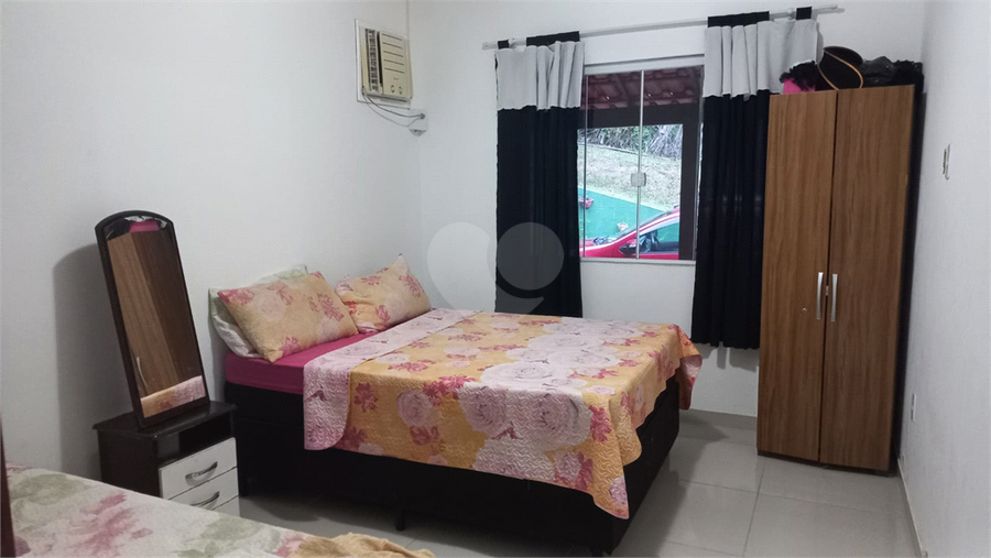 Foto REO1115273