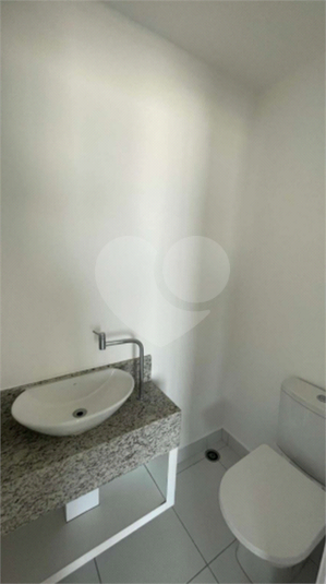 Foto REO1115280