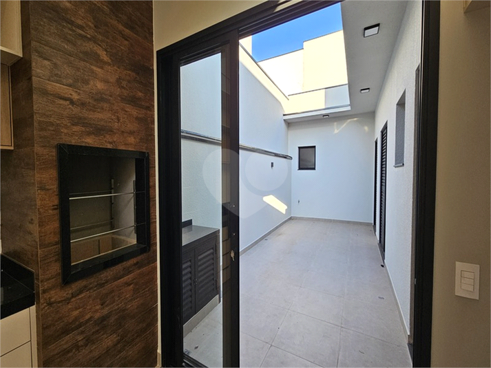 Foto REO1115283