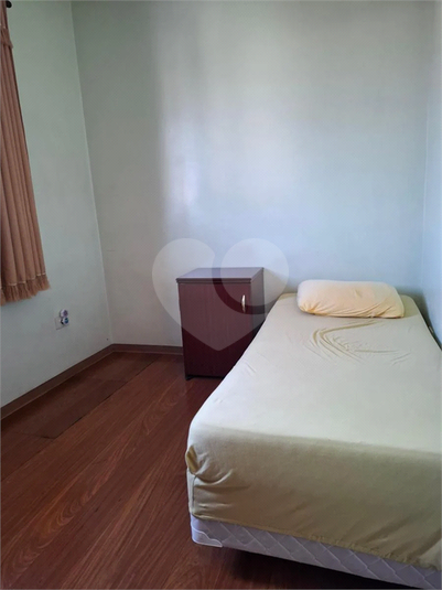 Foto REO1115285