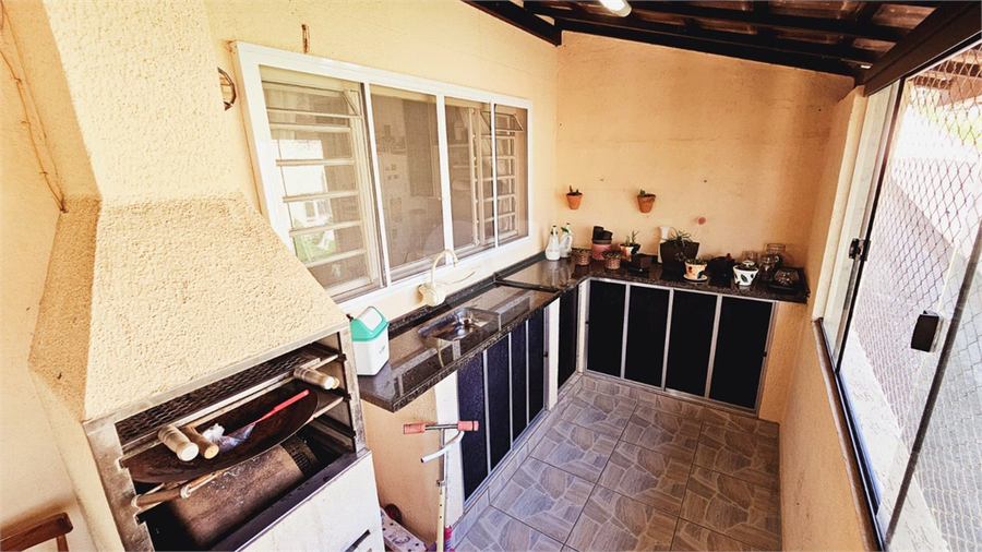 Foto REO1115286