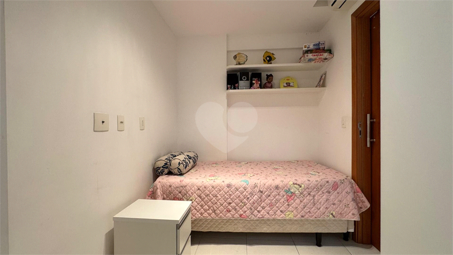 Foto REO1115287