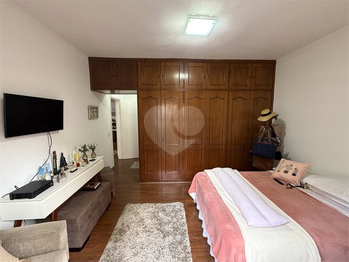 Foto REO1115290