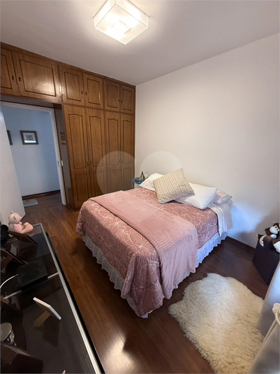 Foto REO1115290