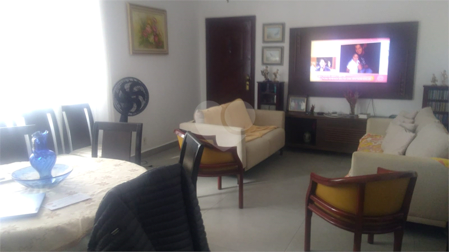 Foto REO1115292