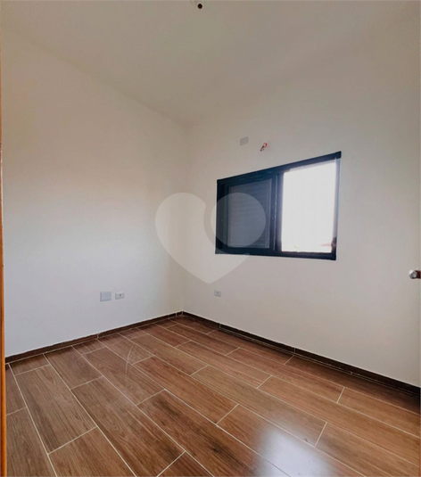 Foto REO1115299