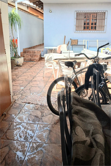 Foto REO1115304