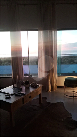 Foto REO1115307