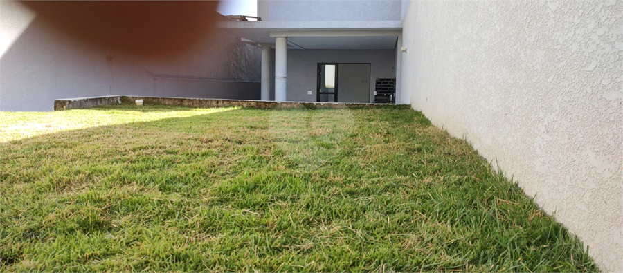 Foto REO1115308