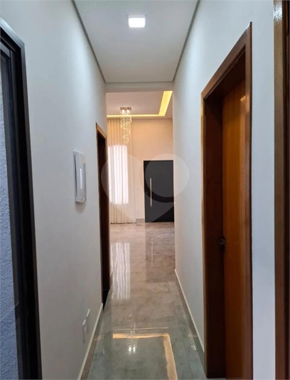 Foto REO1115310